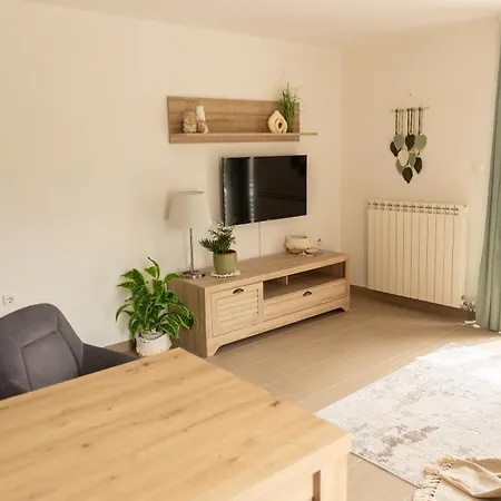 Beli Apartment